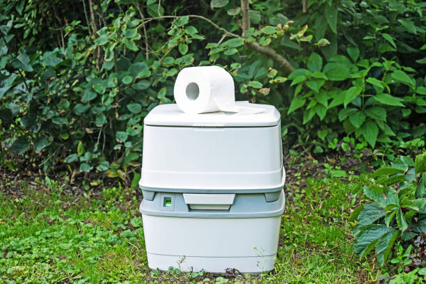 Best High-end porta potty rental  in Bridgeport, IL