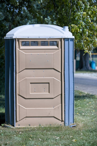 Best Porta potty delivery and setup  in Bridgeport, IL